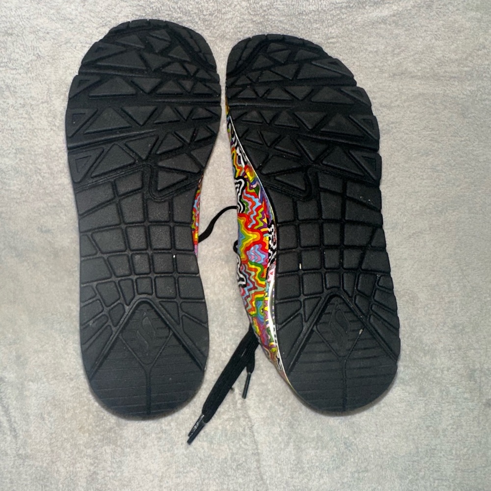 Skechers Street x Jen Stark: Uno-Infinite Drip Sneakers - Picture 5 of 7